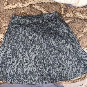 Green and black golf/tennis activewear skirt.